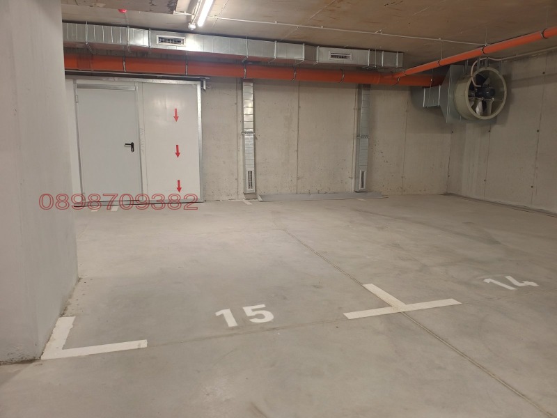 Дава под наем ГАРАЖ, ПАРКОМЯСТО, гр. София, Малинова долина, снимка 4 - Гаражи и паркоместа - 53160363