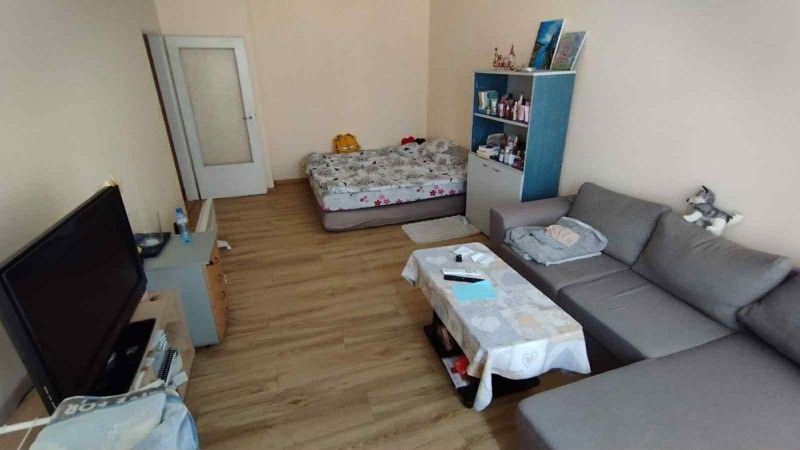 Do wynajęcia  Studio Sofia , Ljulin 2 , 49 mkw | 58376862 - obraz [3]