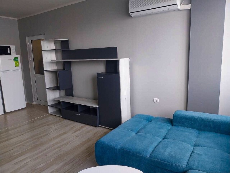 For Rent  1 bedroom Burgas , Izgrev , 50 sq.m | 94461036 - image [3]