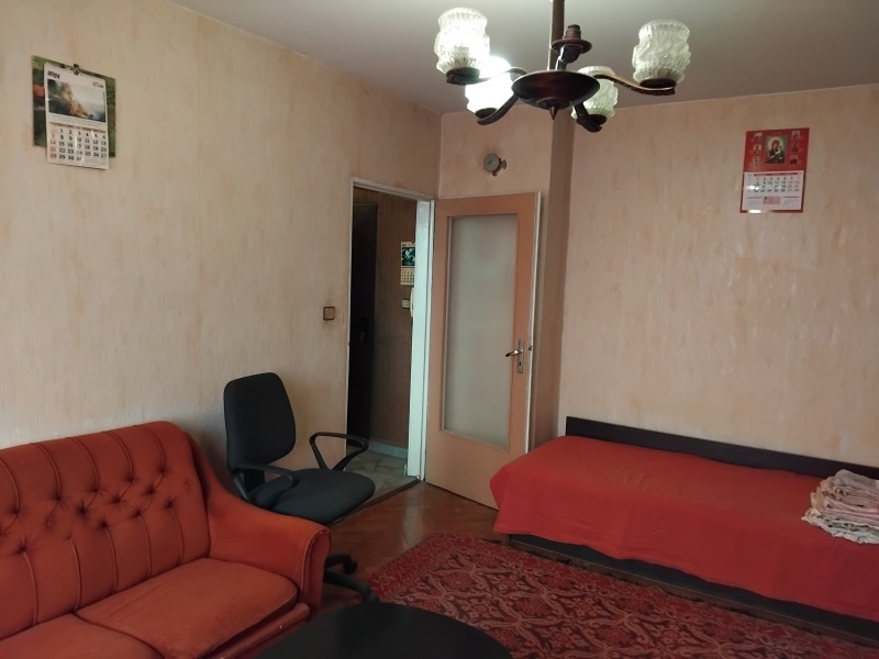 Дава под наем 2-СТАЕН, гр. Русе, Център, снимка 2 - Апартаменти - 53052938