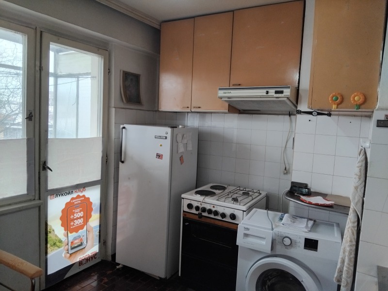 Дава под наем 2-СТАЕН, гр. Русе, Център, снимка 13 - Апартаменти - 53052938