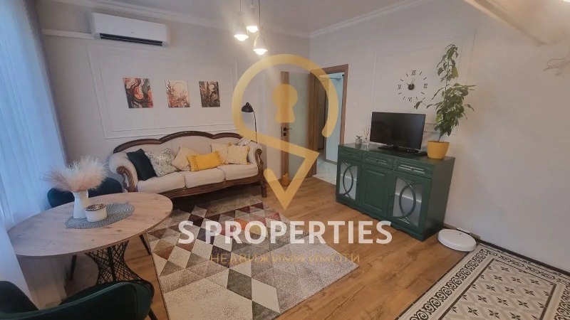 Дава под наем 2-СТАЕН, гр. Варна, Център