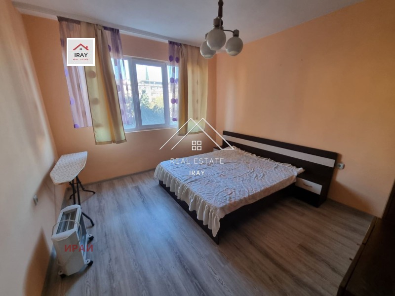Под наем 3-СТАЕН, град Стара Загора, Център • 600 лв. • 56983713 — Holmes.bg