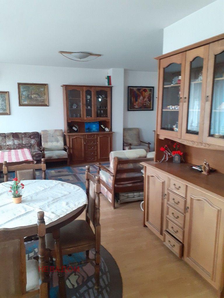 Til leie  3 soverom Stara Zagora , Tsentar , 110 kvm | 82337027
