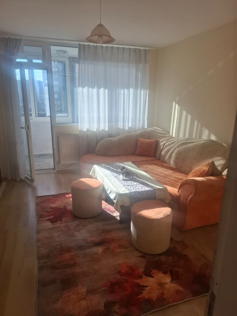 Дава под Наем 2-СТАЕН в град Перник, Твърди ливади - 62 кв.м / 350 € » 684.54 лв., НИКОЛ