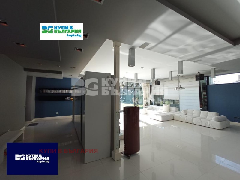 Дава под наем КЪЩА, гр. Варна, Свети Никола, снимка 7 - Къщи - 52364665