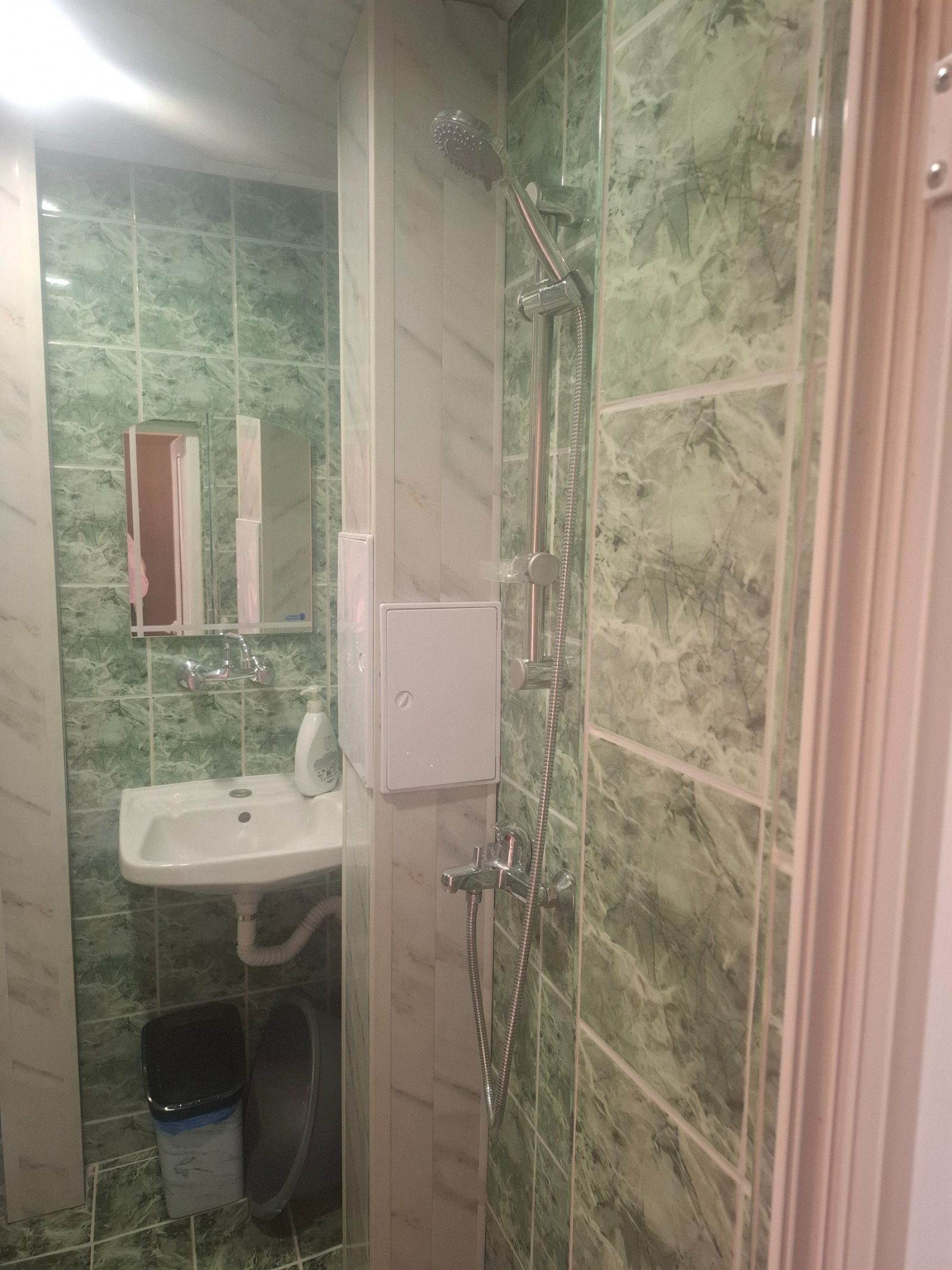 Дава под наем 2-СТАЕН, гр. Перник, Твърди ливади, снимка 11 - Апартаменти - 53801591