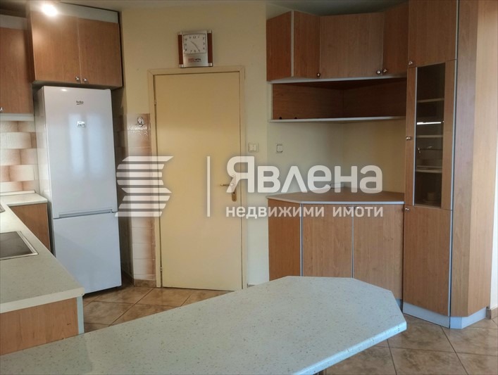 Vuokrattavana  3+ makuuhuone Sofia , Oborište , 146 neliömetriä | 59583443 - kuva [5]