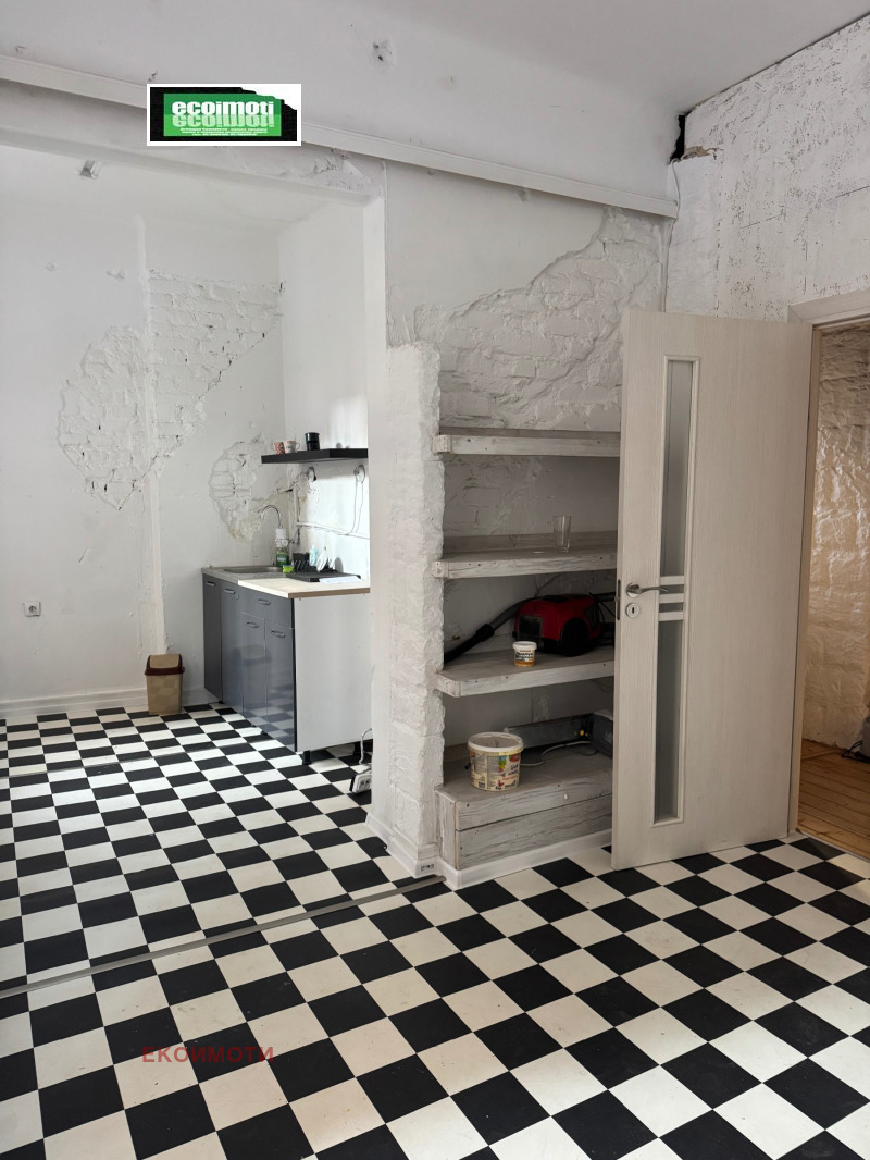 Дава под наем ОФИС, гр. София, Център