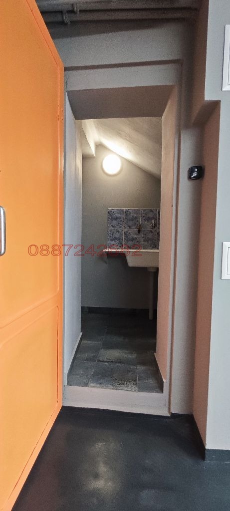 Дава под наем СКЛАД, гр. София, Модерно предградие, снимка 7 - Складове - 52782413