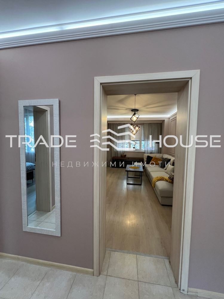 Дава под наем 4-СТАЕН, гр. Пловдив, Център