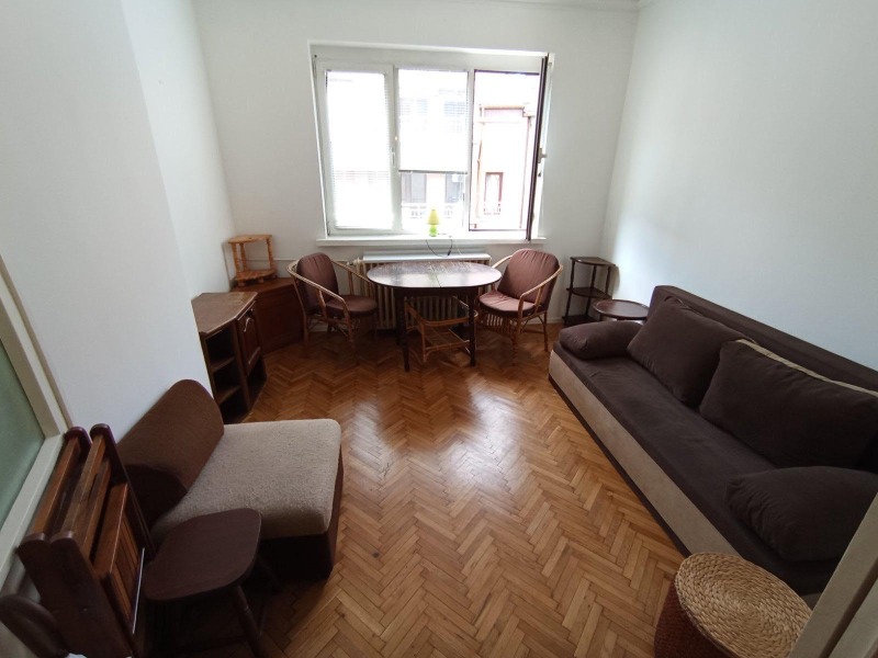 För uthyrning  1 sovrum Sofia , Centar , 55 kvm | 41231259 - bild [2]
