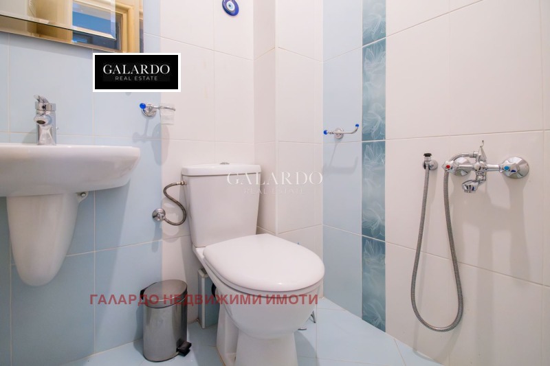 Дава под наем 3-СТАЕН, гр. София, Център, снимка 11 - Апартаменти - 52211852