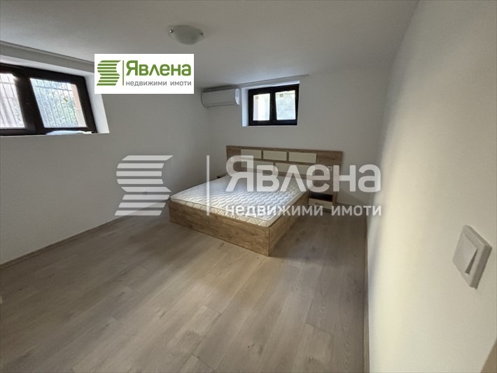 Vuokrattavana  3+ makuuhuone Sofia , Reduta , 111 neliömetriä | 69147557 - kuva [4]