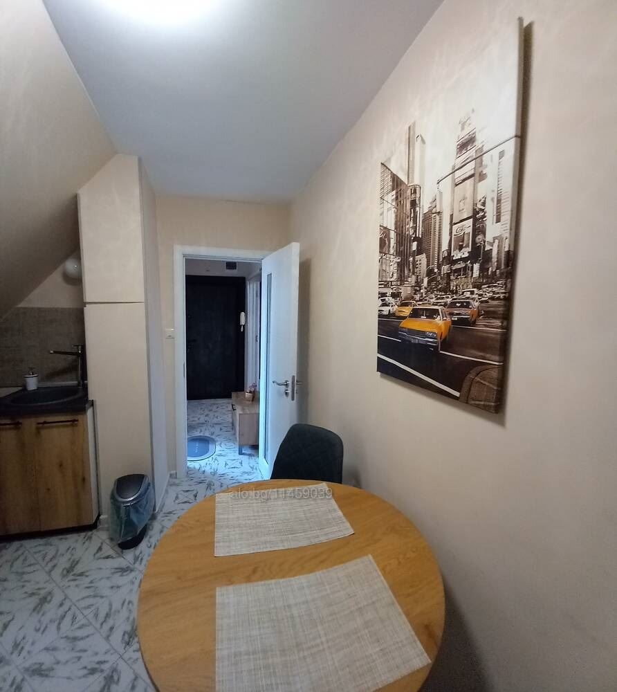 Дава под наем 2-СТАЕН, гр. Бургас, Център, снимка 8 - Апартаменти - 56328430