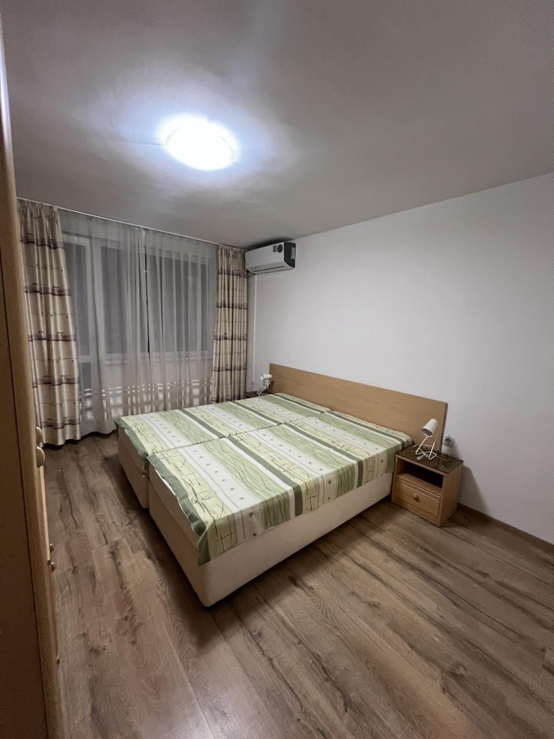 Zu vermieten  2 Schlafzimmer Warna , Zentar , 65 qm | 25760050 - Bild [5]