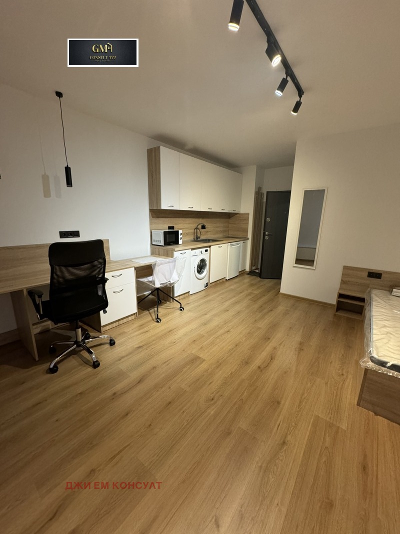 De inchiriat  Studio Pleven , Șiroc țentâr , 35 mp | 62767157 - imagine [6]