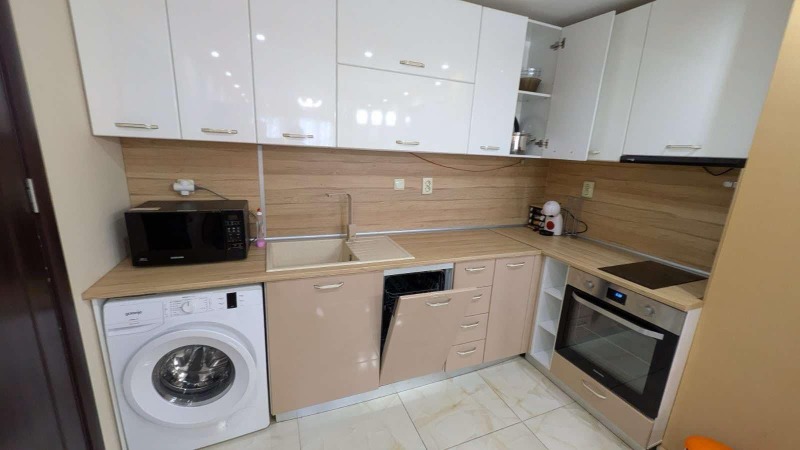 A louer  1 chambre Plovdiv , Mladejki Halm , 63 m² | 48559081 - image [3]