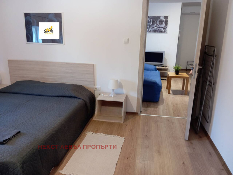 Дава под наем 3-СТАЕН, гр. София, Център