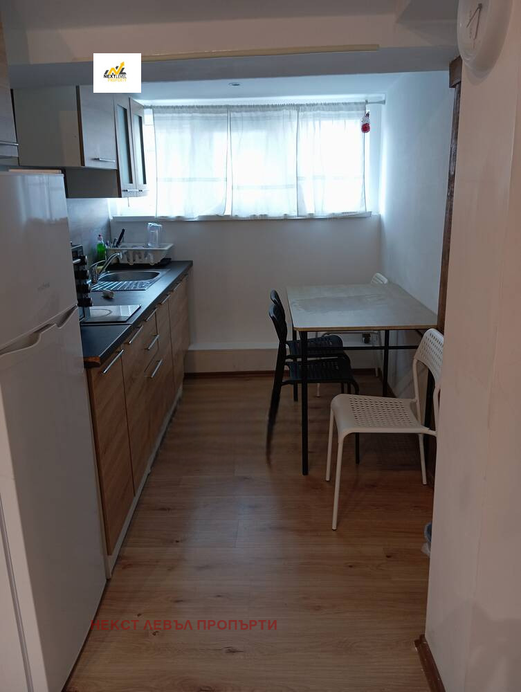 Дава под наем 3-СТАЕН, гр. София, Център, снимка 5 - Апартаменти - 52489495