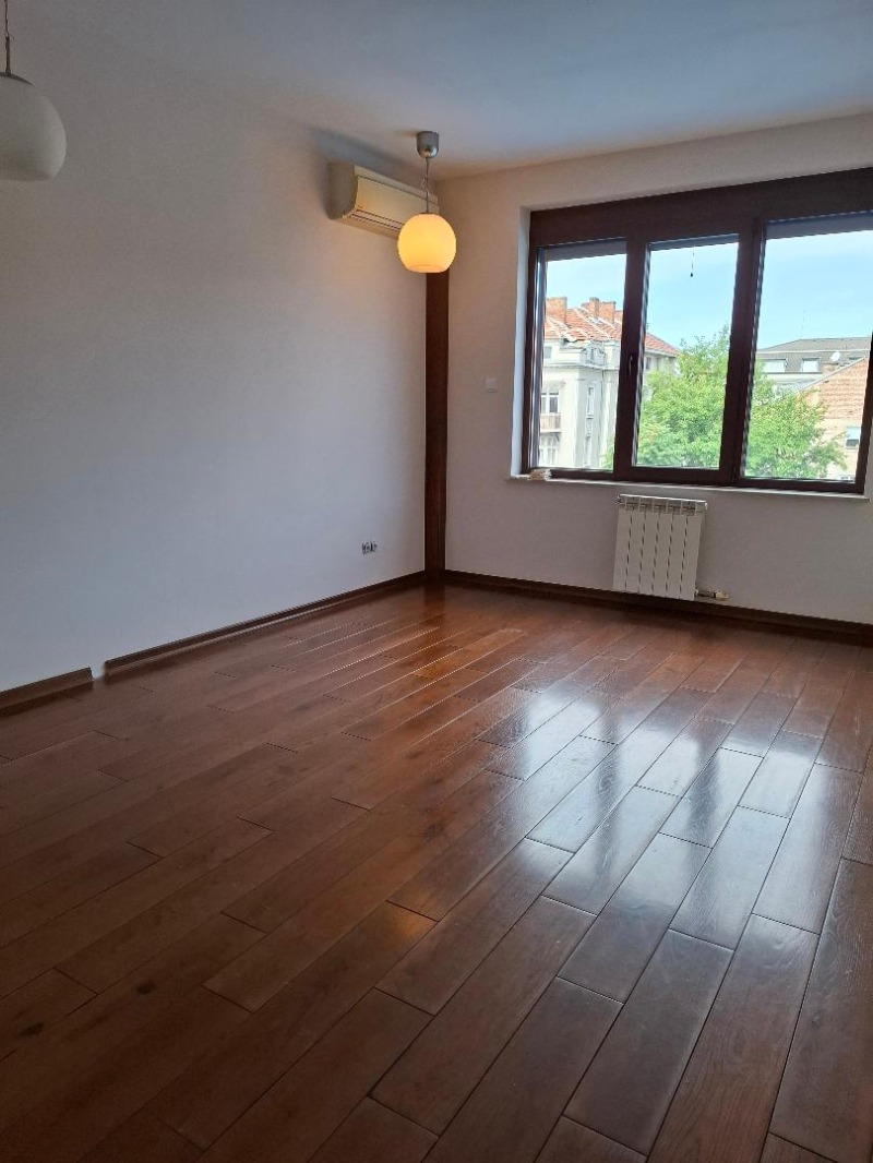 Дава под наем  4-стаен град София , Център , 240 кв.м | 37499142 - изображение [10]