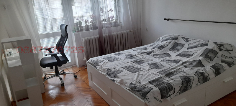 В оренду  1 спальня София , Изток , 72 кв.м | 89152901