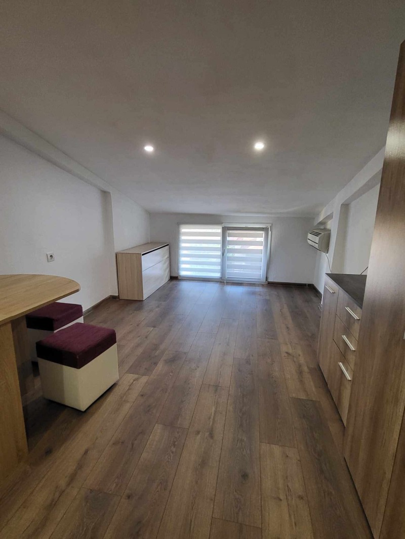 De inchiriat  Studio regiunea Plovdiv , Asenovgrad , 48 mp | 74793083 - imagine [4]