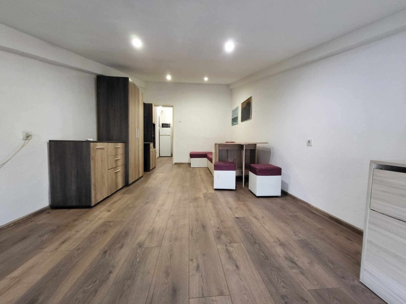 De inchiriat  Studio regiunea Plovdiv , Asenovgrad , 48 mp | 74793083 - imagine [2]