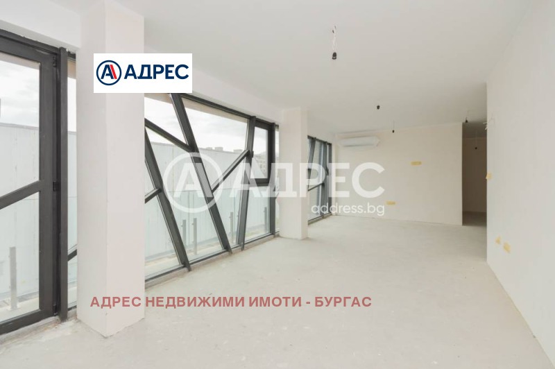 Te huur  Kantoor Burgas , Slavejkov , 82 m² | 62330953