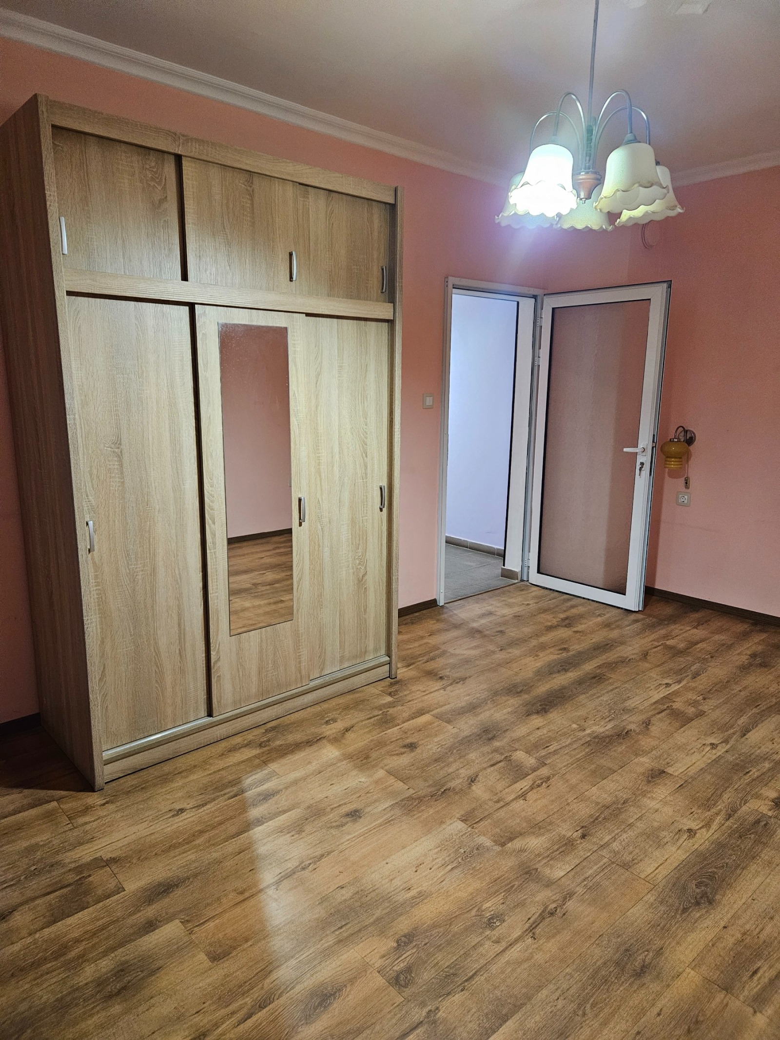 ���� ��� ���� 1-����� | Imot.bg � ����������� 8