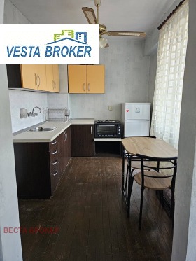 1 dormitorio Vazrozhdentsi, Kardzhali 2