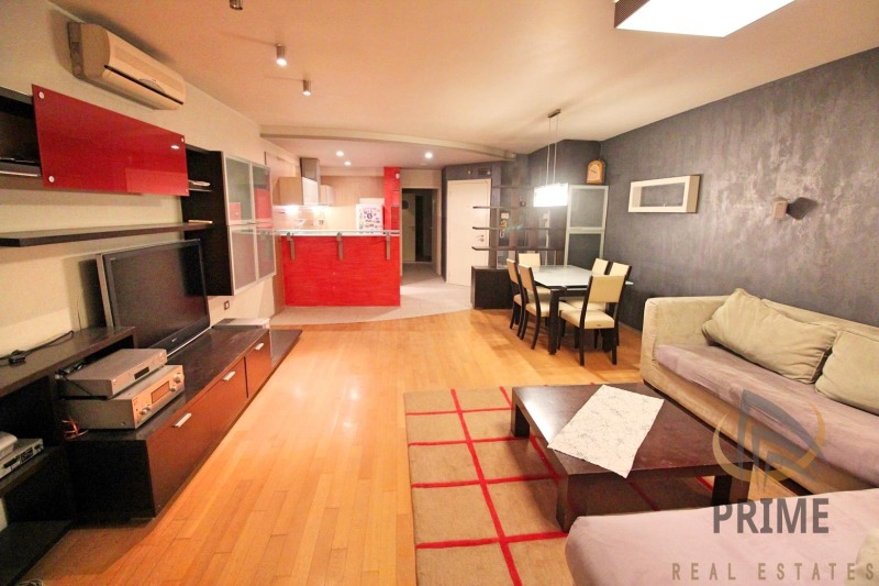 Дава под наем 3-СТАЕН, гр. Бургас, Център, снимка 5 - Апартаменти - 53505861