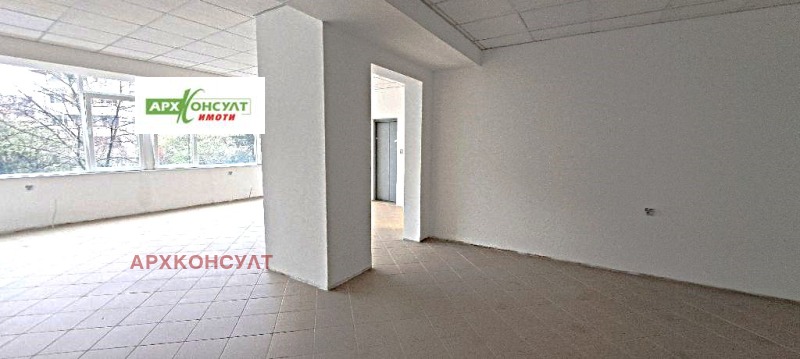 Дава под нем  Офис, град София, Дървеница • 2 700 лв. • ID 97240316 — holmes.bg - [1] 
