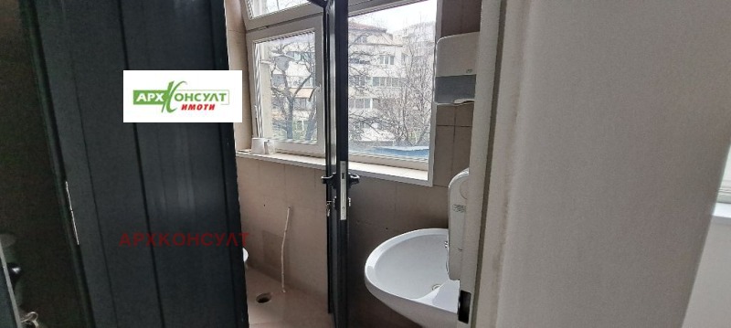 En renta  Oficina Sofia , Darvenitsa , 200 metros cuadrados | 60224571 - imagen [7]