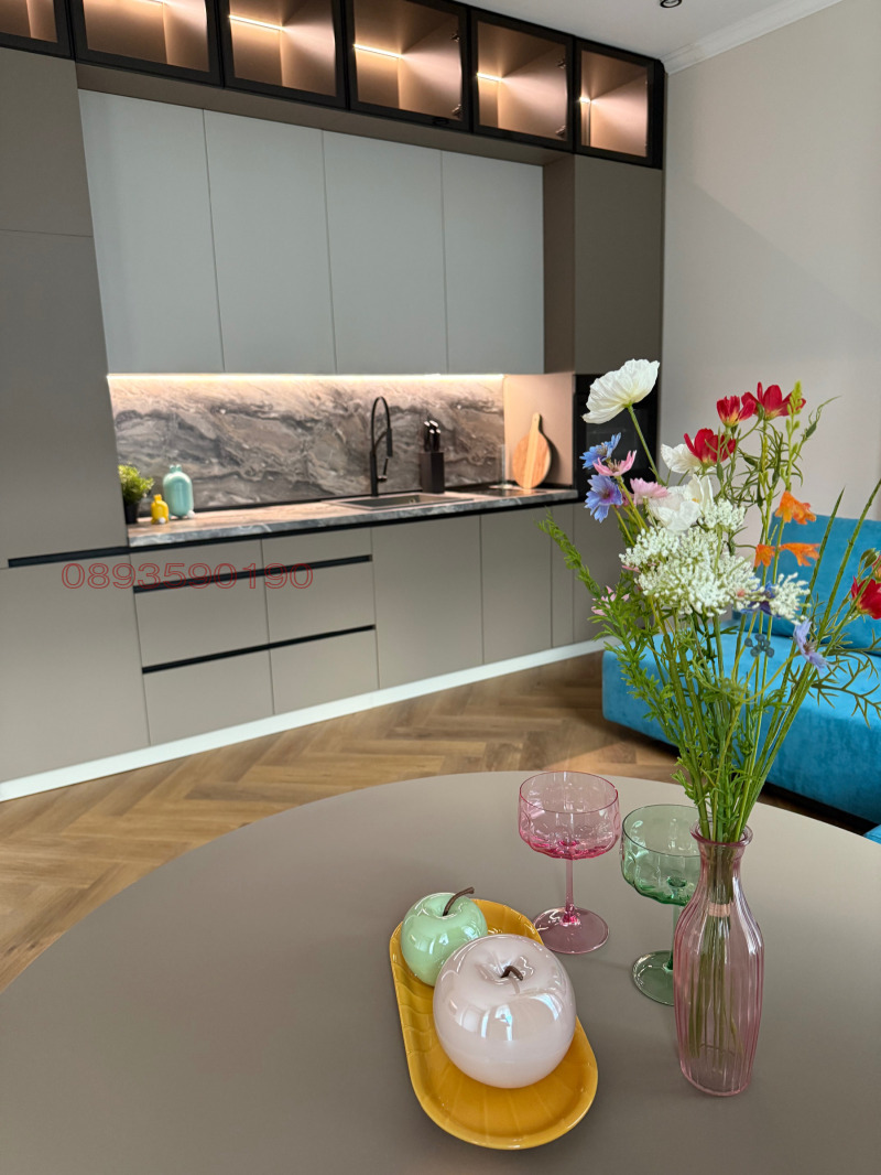 Zu vermieten  1 Schlafzimmer Sofia , Druschba 2 , 72 qm | 40642377 - Bild [3]