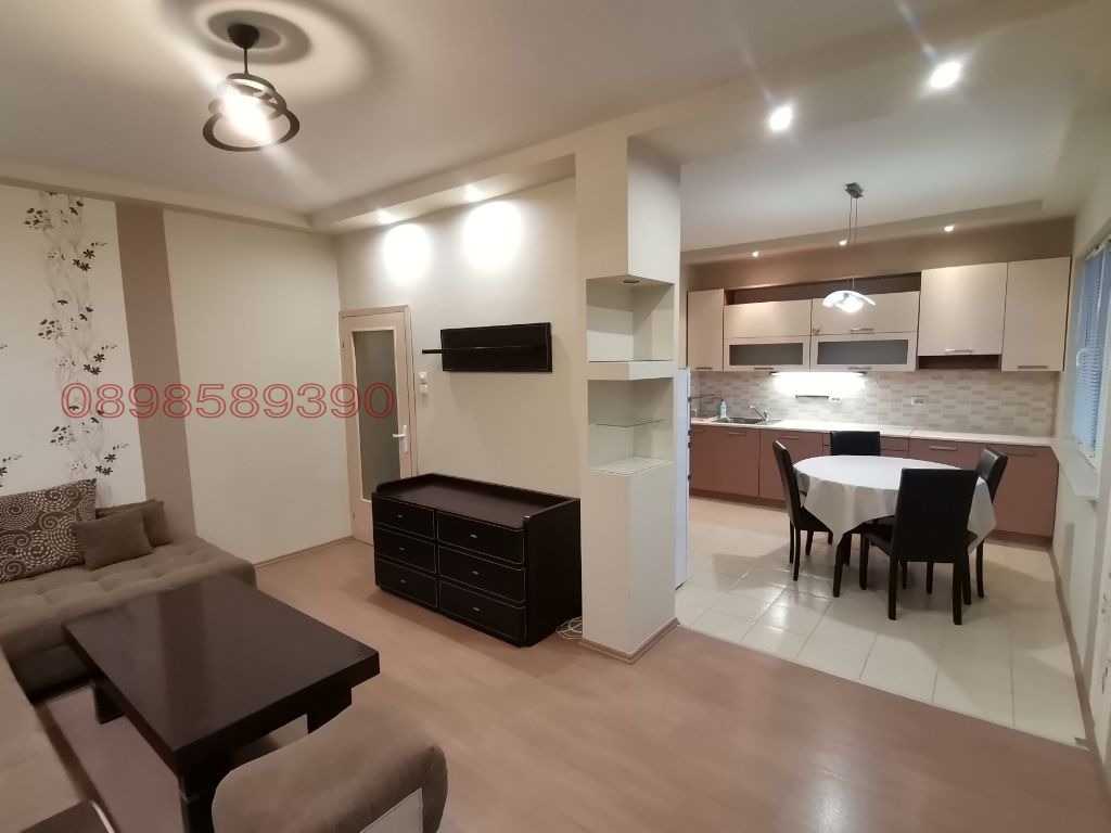 Дава под наем 3-СТАЕН, гр. Пловдив, Кючук Париж, снимка 4 - Апартаменти - 53695417