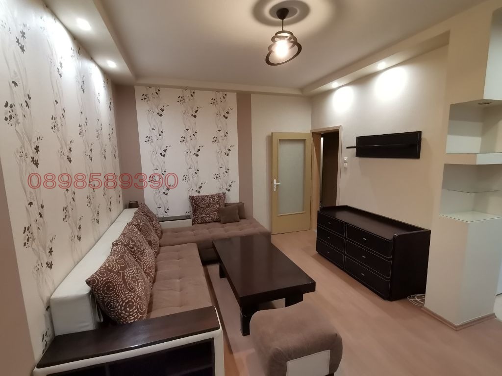 Дава под наем 3-СТАЕН, гр. Пловдив, Кючук Париж, снимка 2 - Апартаменти - 53695417