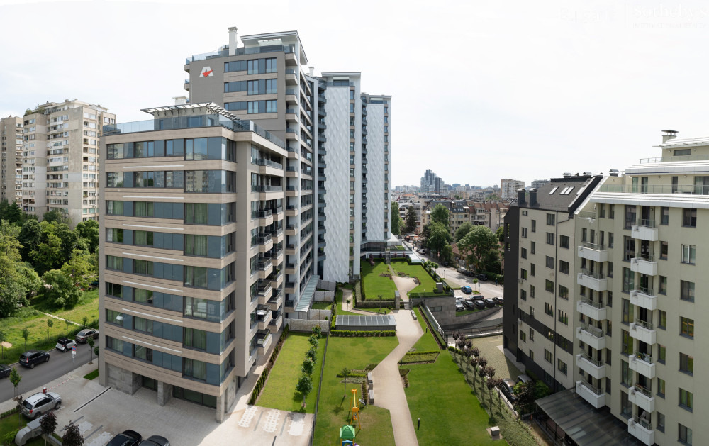 Дава под наем 4-СТАЕН, гр. София, Изгрев, снимка 17 - Апартаменти - 56020464