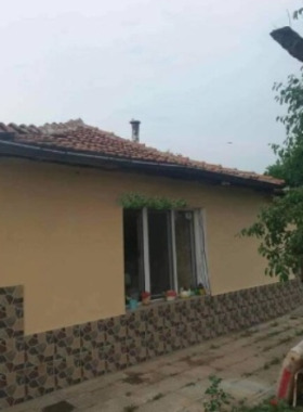 Huis verdieping Momino selo, regio Plovdiv 3