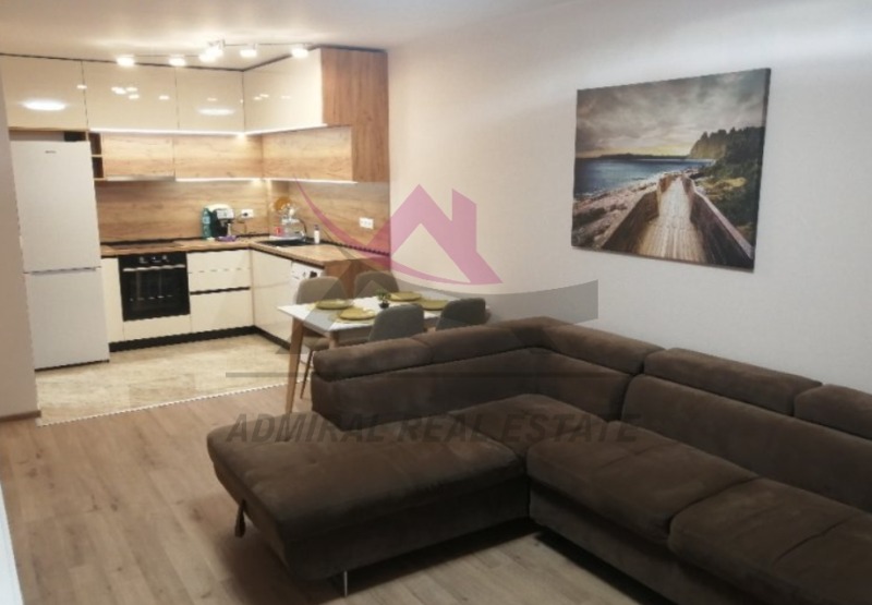 Дава под нем  2-стаен, град Варна, Възраждане 1 •  375 EUR • ID 73112271 — holmes.bg - [1] 