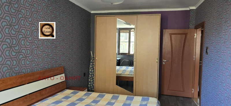 Издаје се  2 спаваће собе Софија , Центар , 108 м2 | 94732290 - слика [5]