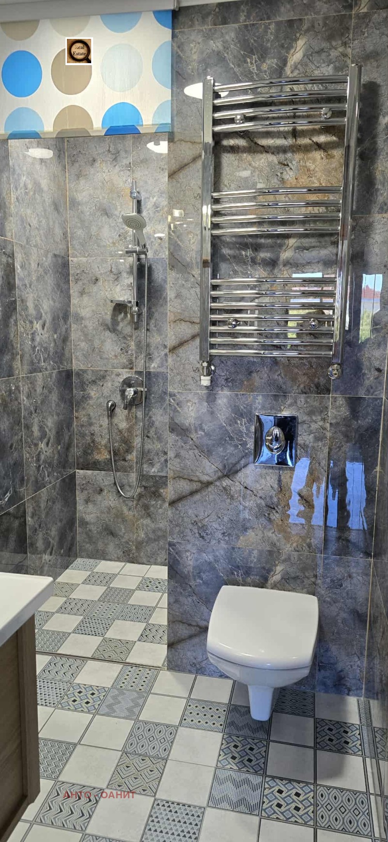 Издаје се  2 спаваће собе Софија , Центар , 108 м2 | 94732290 - слика [10]