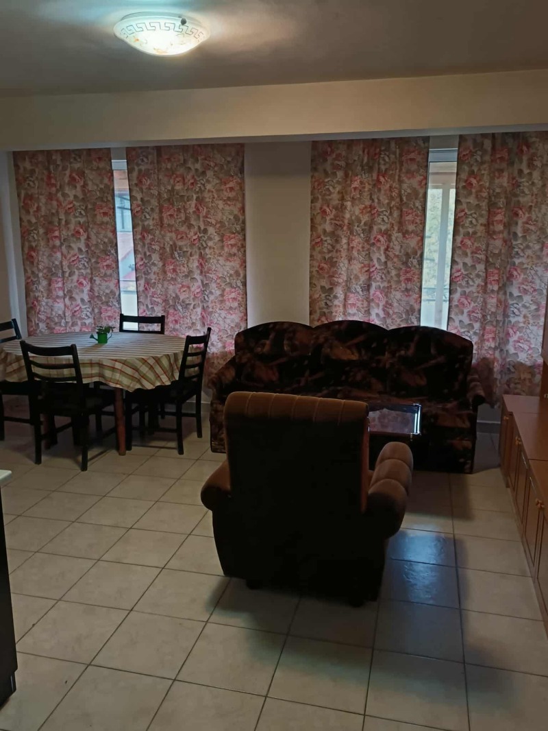 Под наем 3-СТАЕН, град Стара Загора, Център • 500 лв. / 255.65 € • 35561907 1