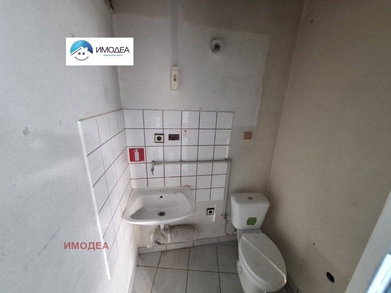 Da affittare  Negozio Veliko Tarnovo , Tsentar , 32 mq | 41494317 - Immagine [5]