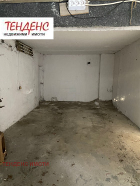 ГАРАЖ, ПАРКОМЯСТО, 25 m2