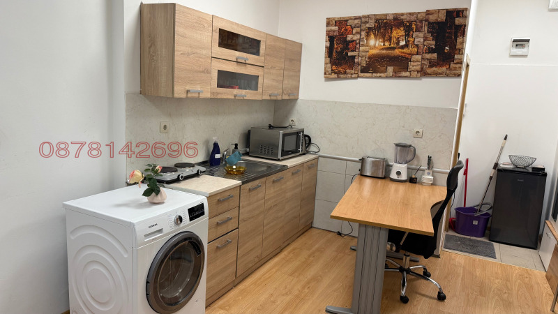 Дава под наем СТАЯ, гр. София, Център, снимка 5 - Стаи под наем - 52940953