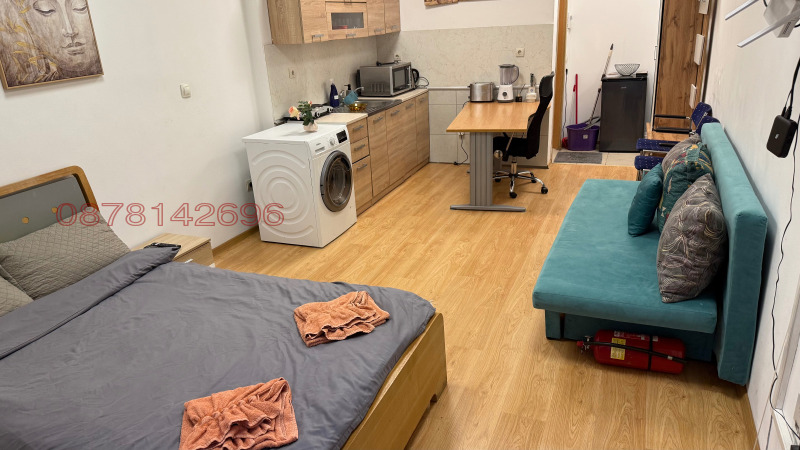 Дава под наем СТАЯ, гр. София, Център, снимка 3 - Стаи под наем - 52940953