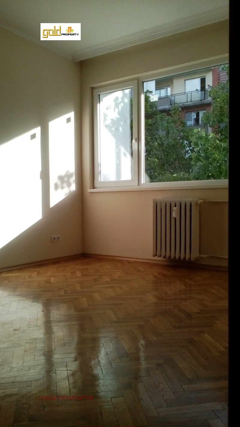 K pronájmu  3 ložnice Sofia , Borovo , 90 m2 | 53831689 - obraz [12]