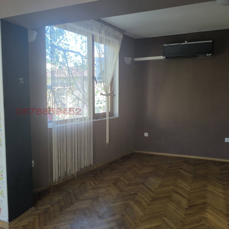 Дава под наем ОФИС, гр. Монтана, Широк център