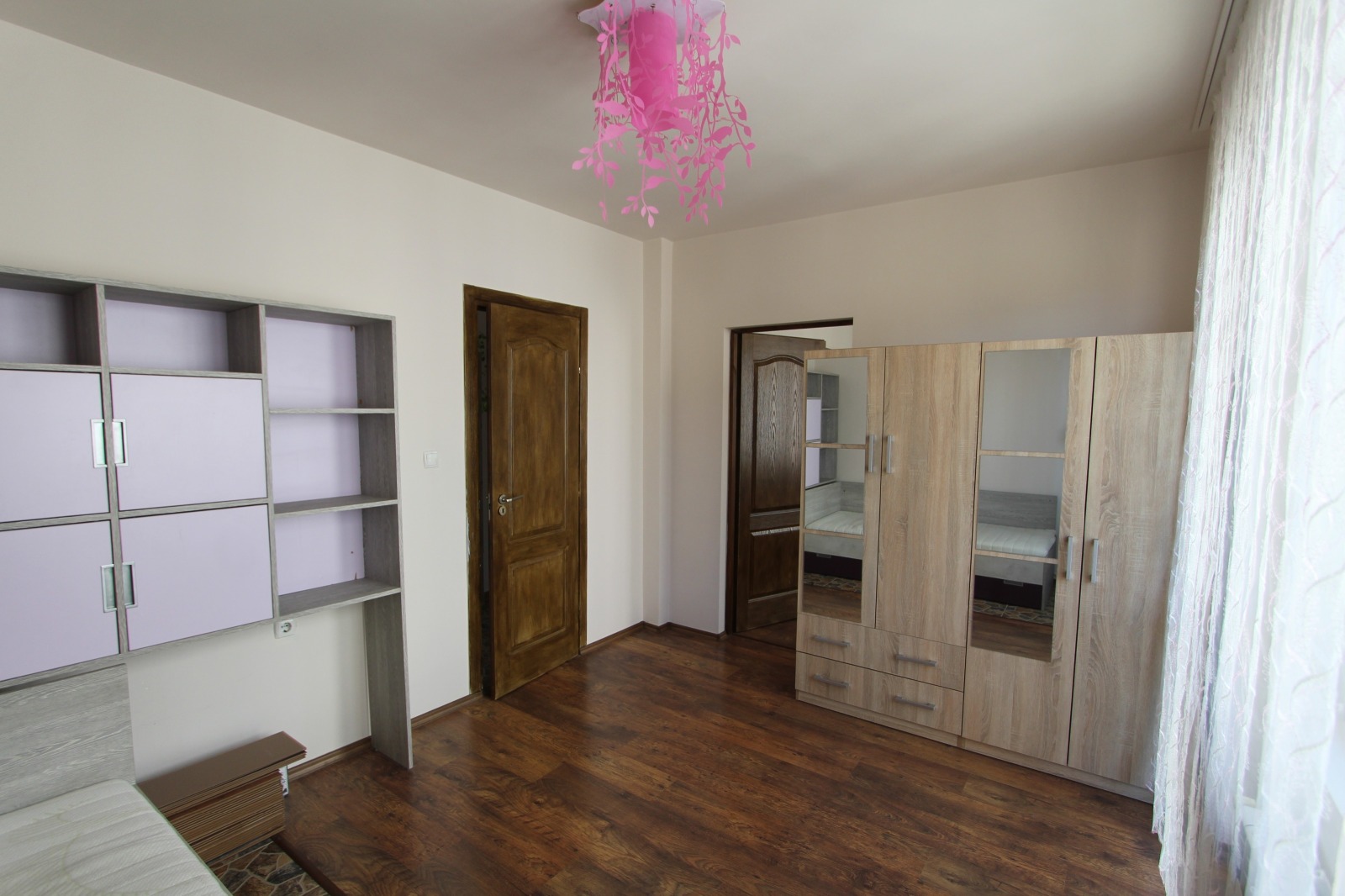 Дава под наем 3-СТАЕН, гр. София, Сухата река, снимка 11 - Апартаменти - 53620518